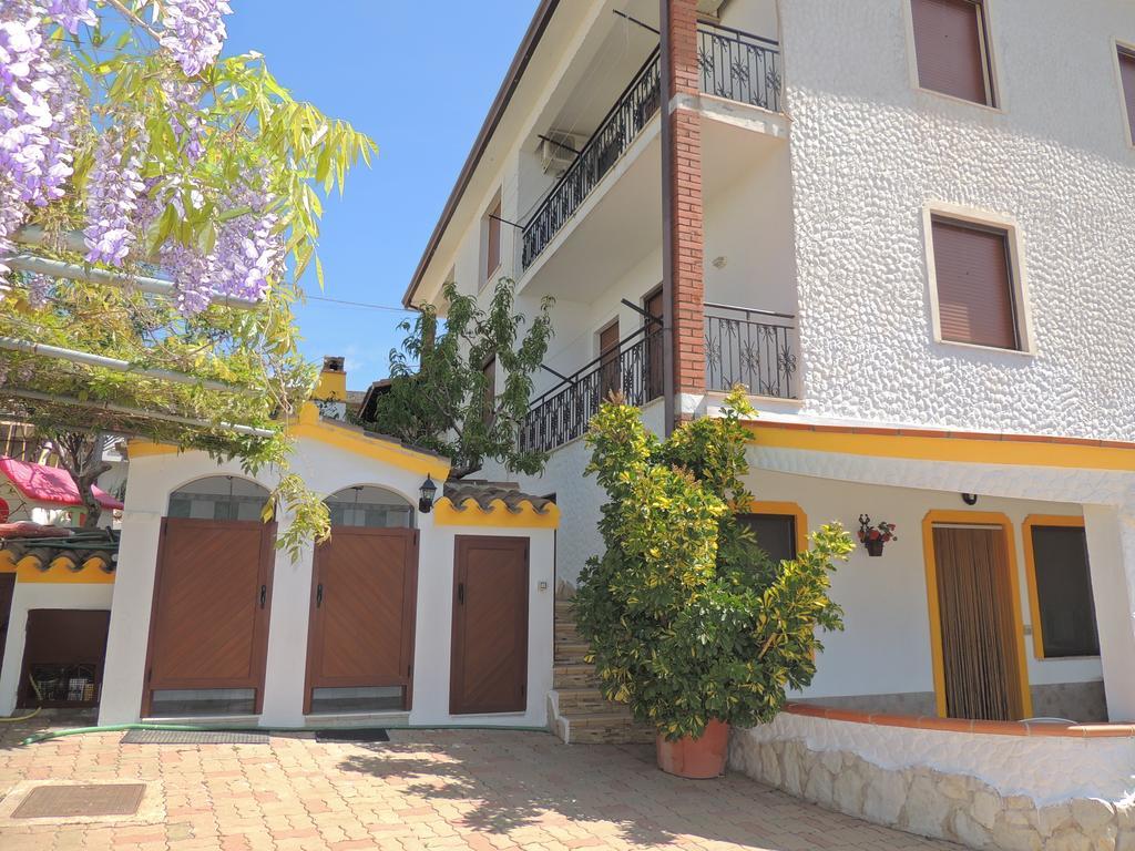 Appartamento Mariolu 3 Santa Maria Navarrese Bagian luar foto