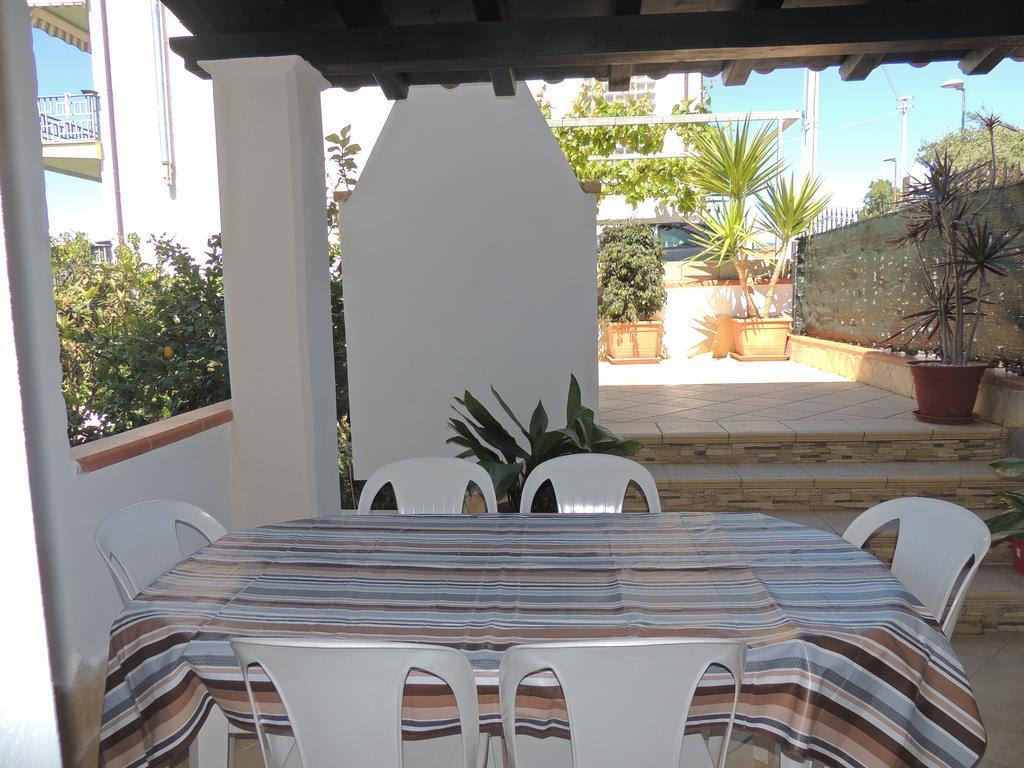Appartamento Mariolu 3 Santa Maria Navarrese Bagian luar foto